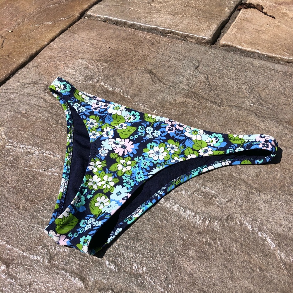 Cheeky Aerie Bikini Bottoms